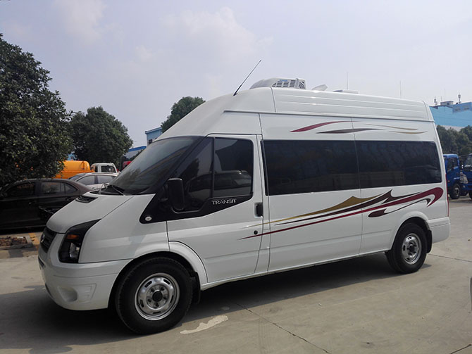 福特新世代全順V348長(zhǎng)軸高頂B型房車(chē)