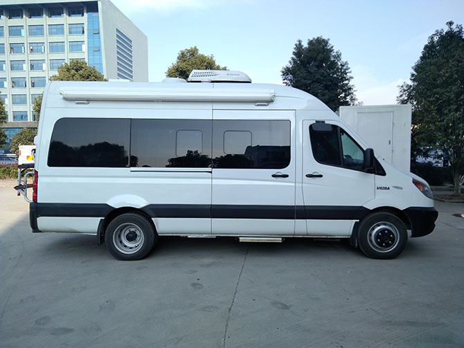 江淮星銳長(zhǎng)軸高頂B型房車(chē)